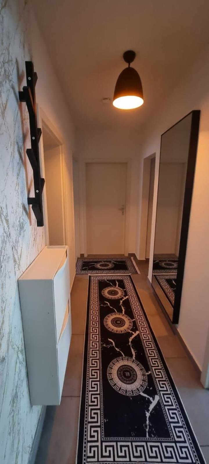 Deluxe 2 Apartment